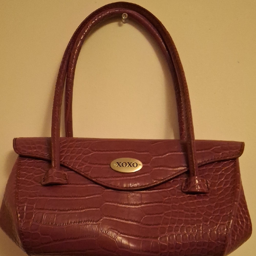 XOXO Embossed Shoulder Bag in Rich Brown